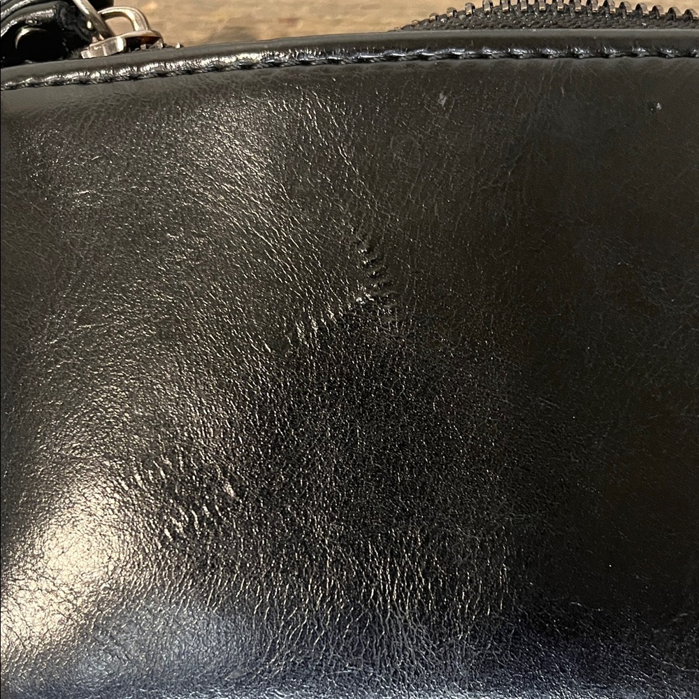 Prettyzys Small Wristlet Bifold Wallet for Women - Black - Picture 9 of 12